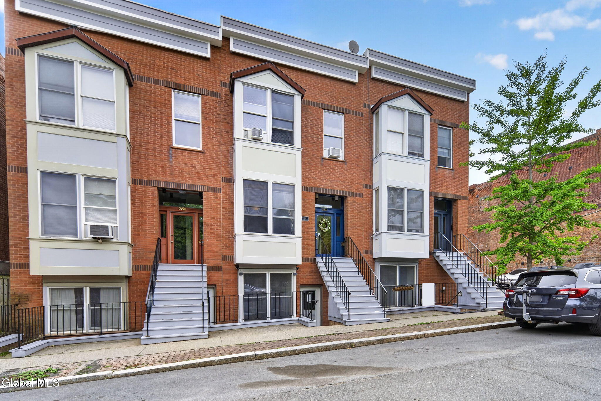 252 Hudson Avenue Albany NY 12210