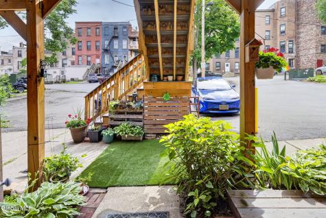 252 Hudson Avenue Albany NY 12210