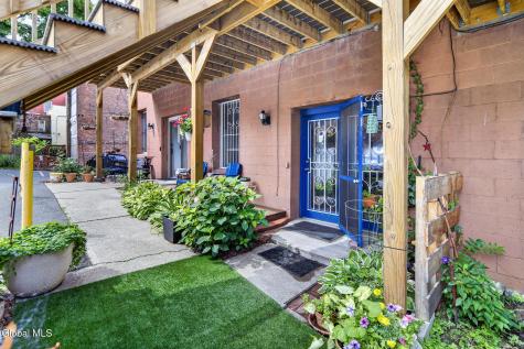 252 Hudson Avenue Albany NY 12210