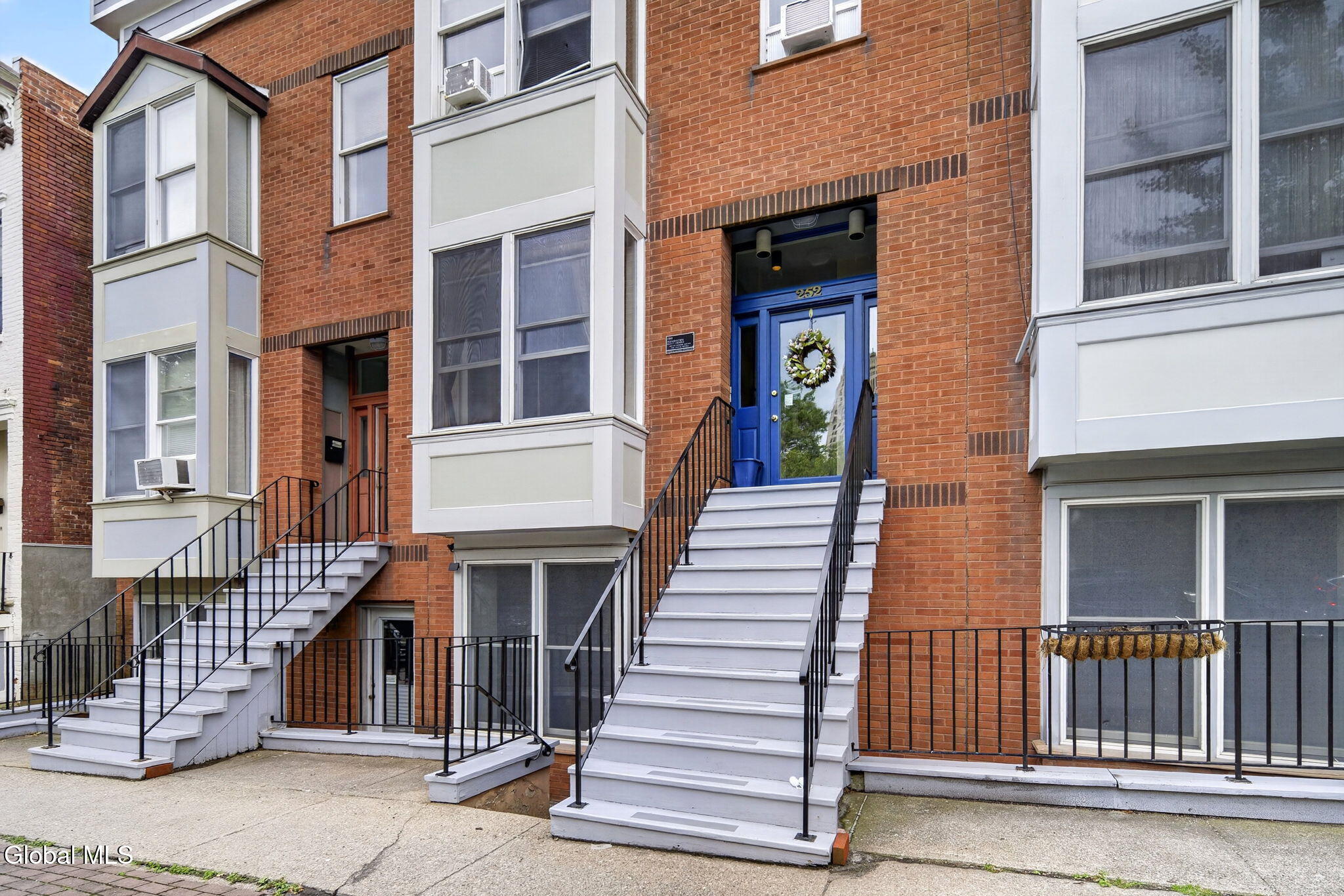 252 Hudson Avenue Albany NY 12210