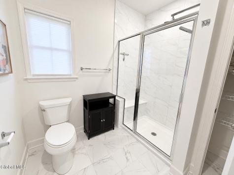 15 Wardley Circle Cohoes NY 12047