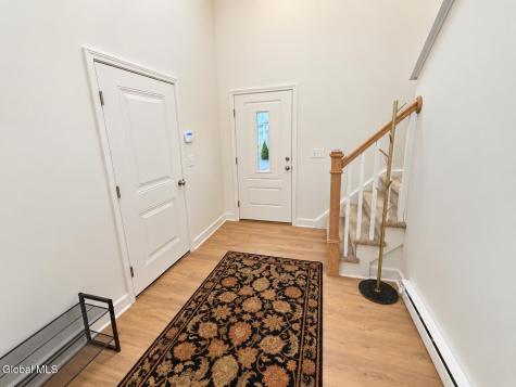 15 Wardley Circle Cohoes NY 12047