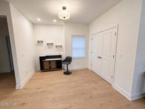 15 Wardley Circle Cohoes NY 12047