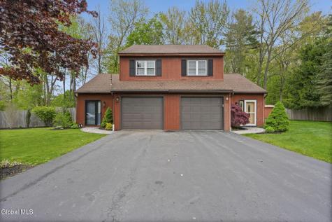 23B Woodcliffe Drive Clifton Park NY 12065