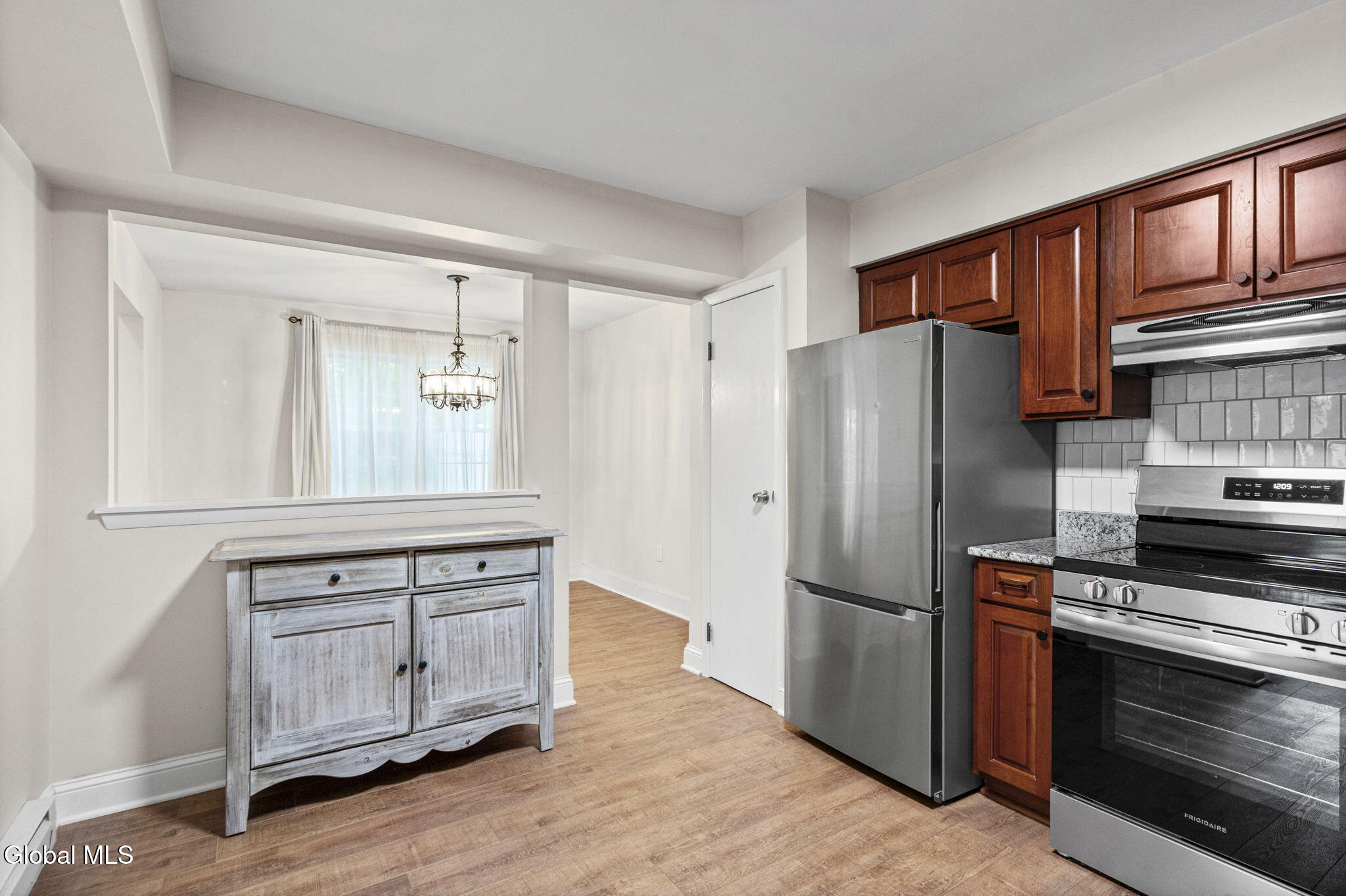 23B Woodcliffe Drive Clifton Park NY 12065