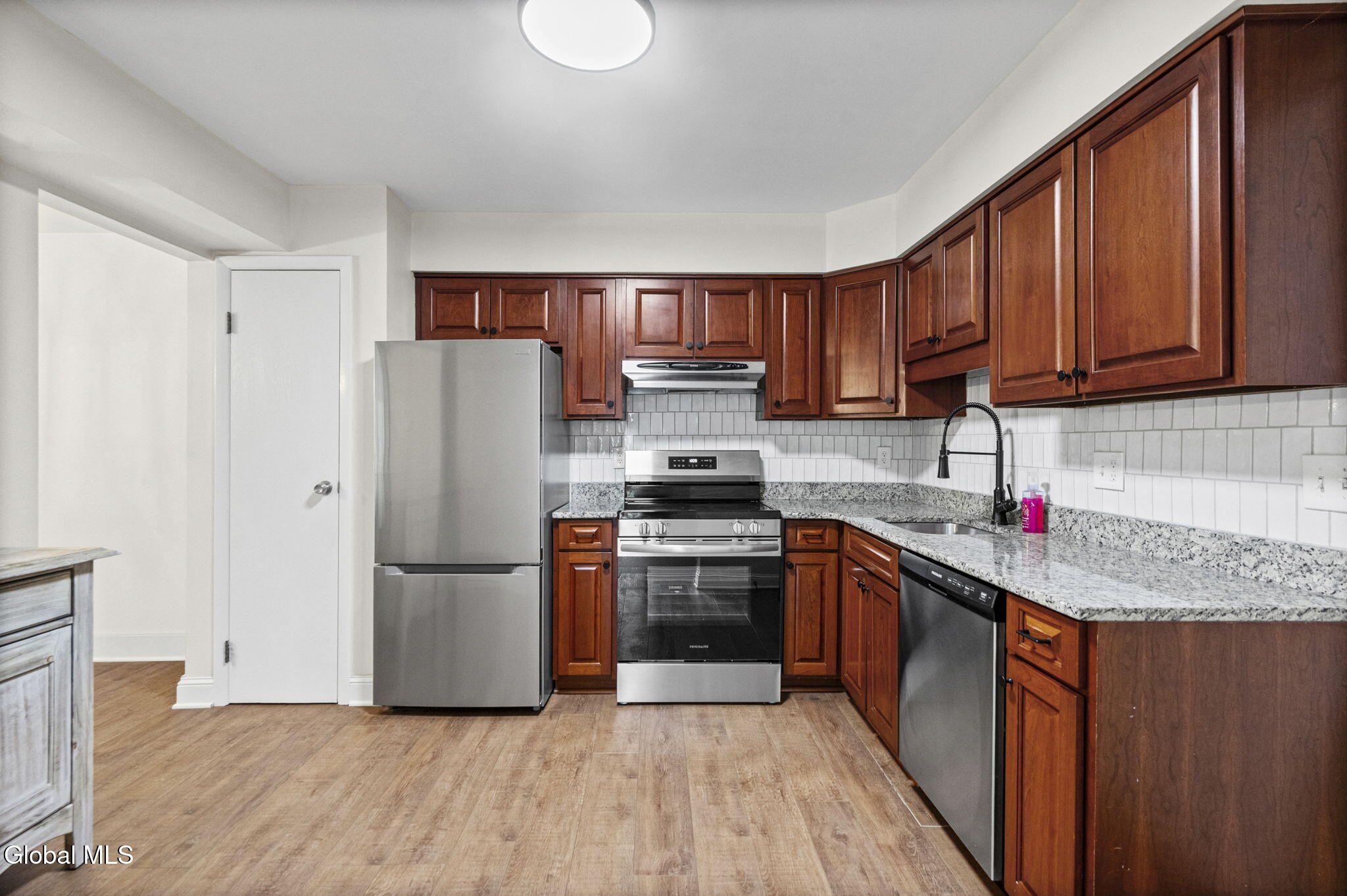 23B Woodcliffe Drive Clifton Park NY 12065