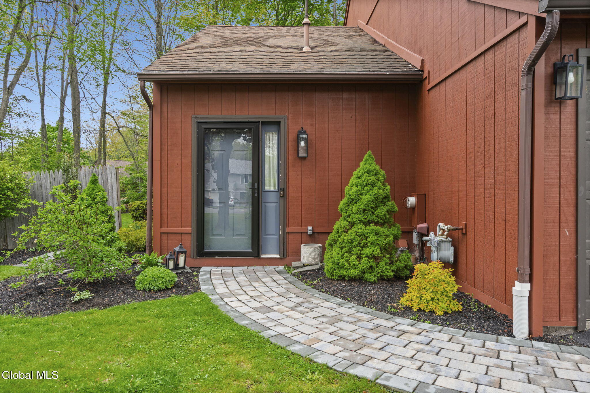 23B Woodcliffe Drive Clifton Park NY 12065