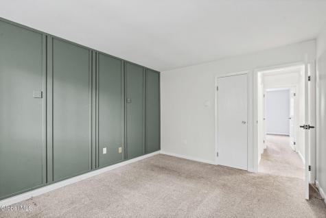 23B Woodcliffe Drive Clifton Park NY 12065