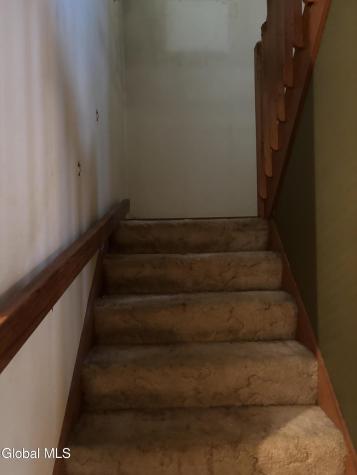 95 Harvard Road Watervliet NY 12189