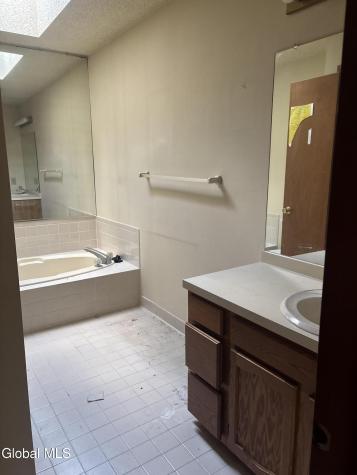 95 Harvard Road Watervliet NY 12189