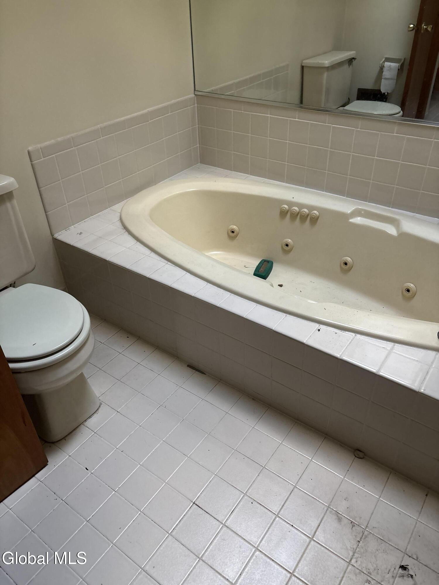 95 Harvard Road Watervliet NY 12189