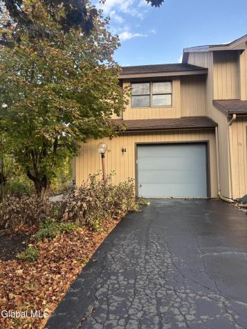 95 Harvard Road Watervliet NY 12189