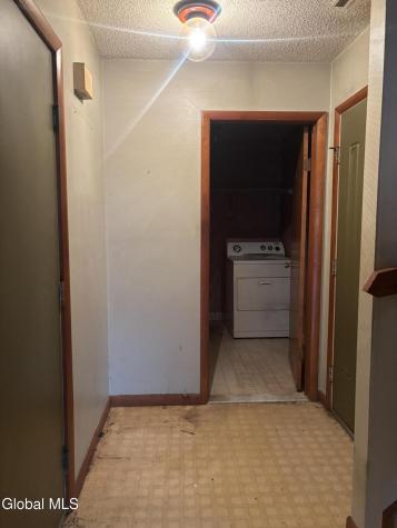 95 Harvard Road Watervliet NY 12189