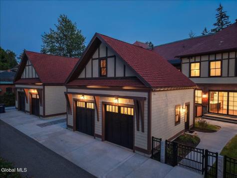 122 Regent Street Saratoga Springs NY 12866