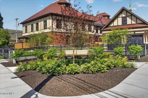 122 Regent Street Saratoga Springs NY 12866