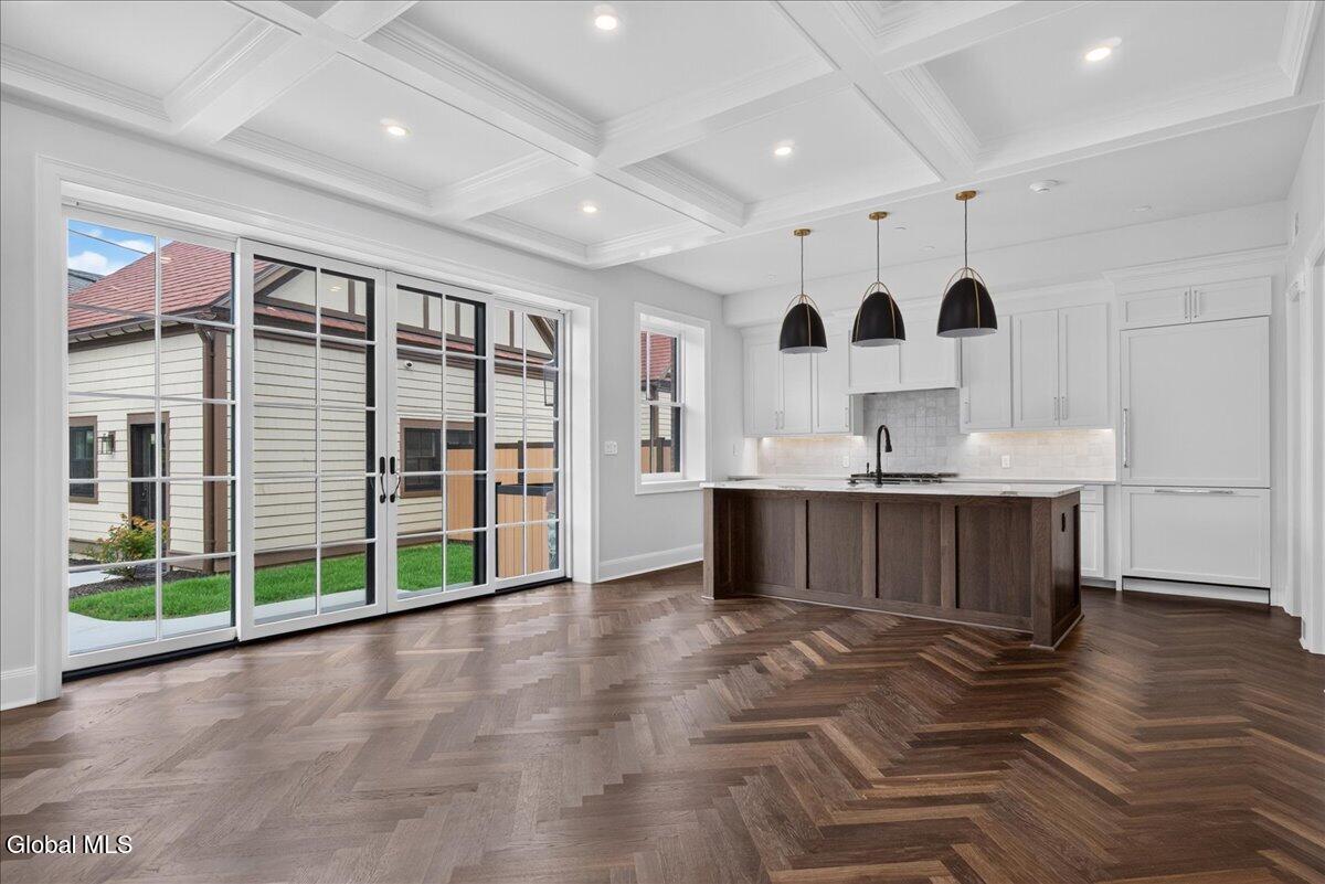 122 Regent Street Saratoga Springs NY 12866