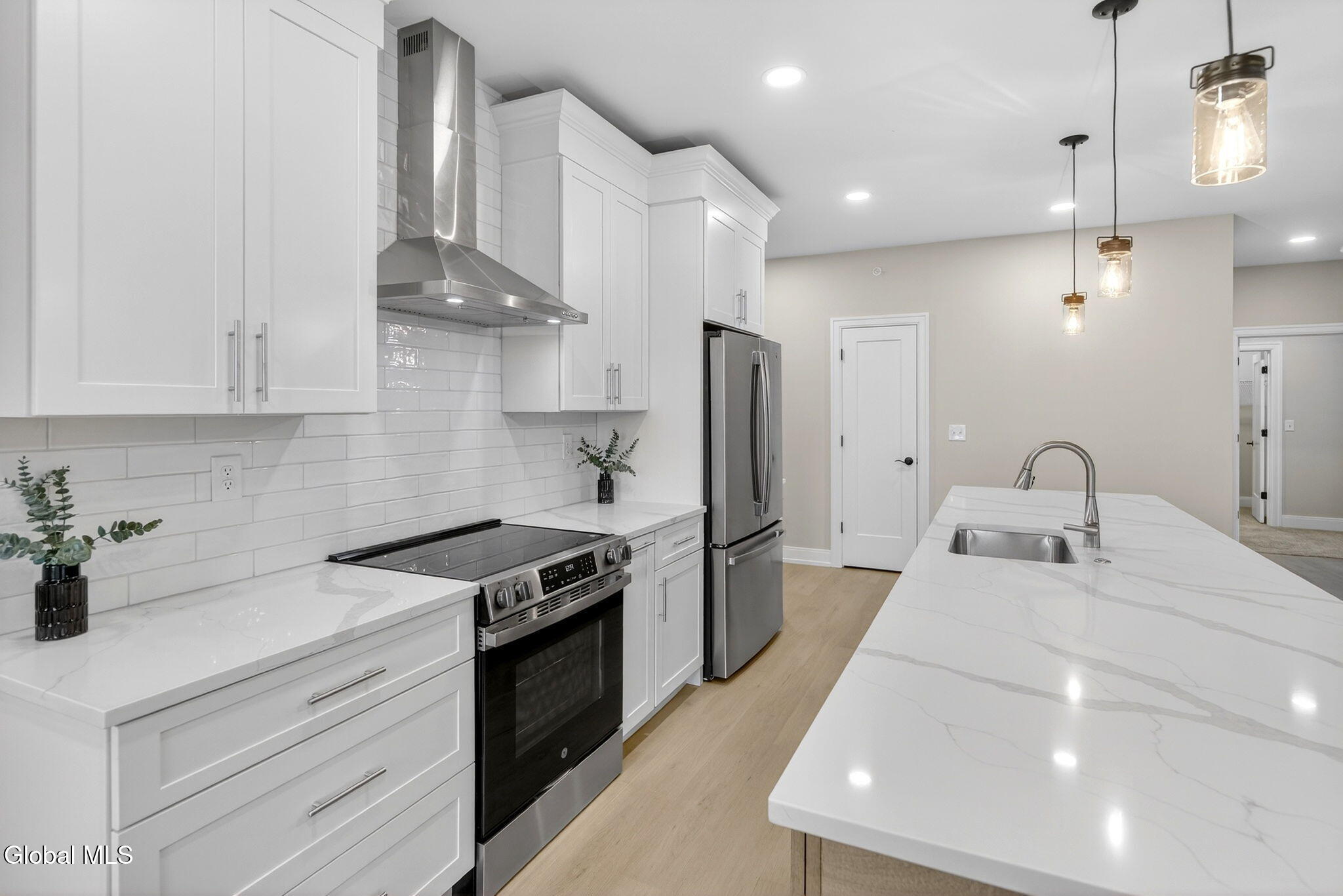 607 Vly Pointe Drive Niskayuna NY 12309