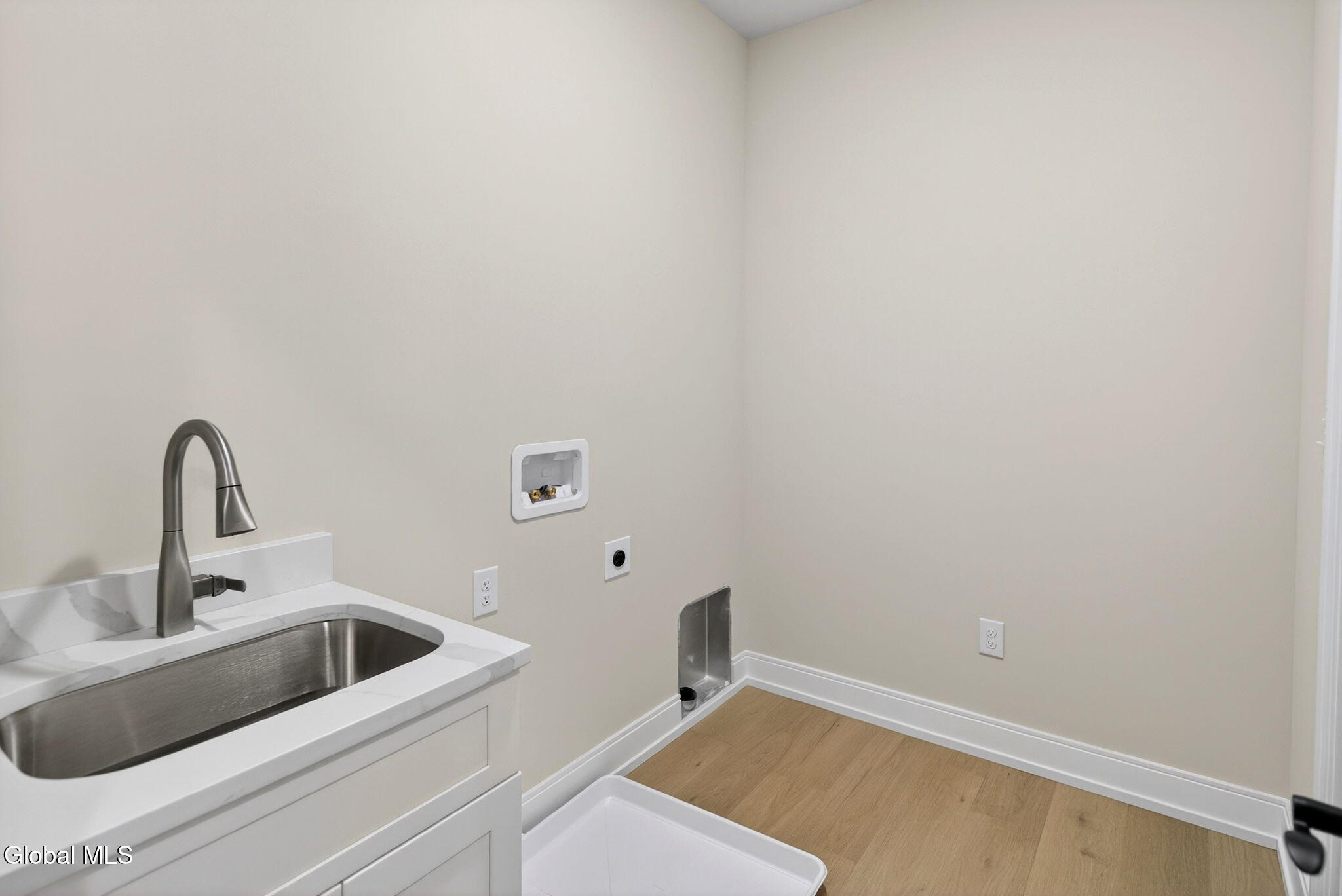 607 Vly Pointe Drive Niskayuna NY 12309
