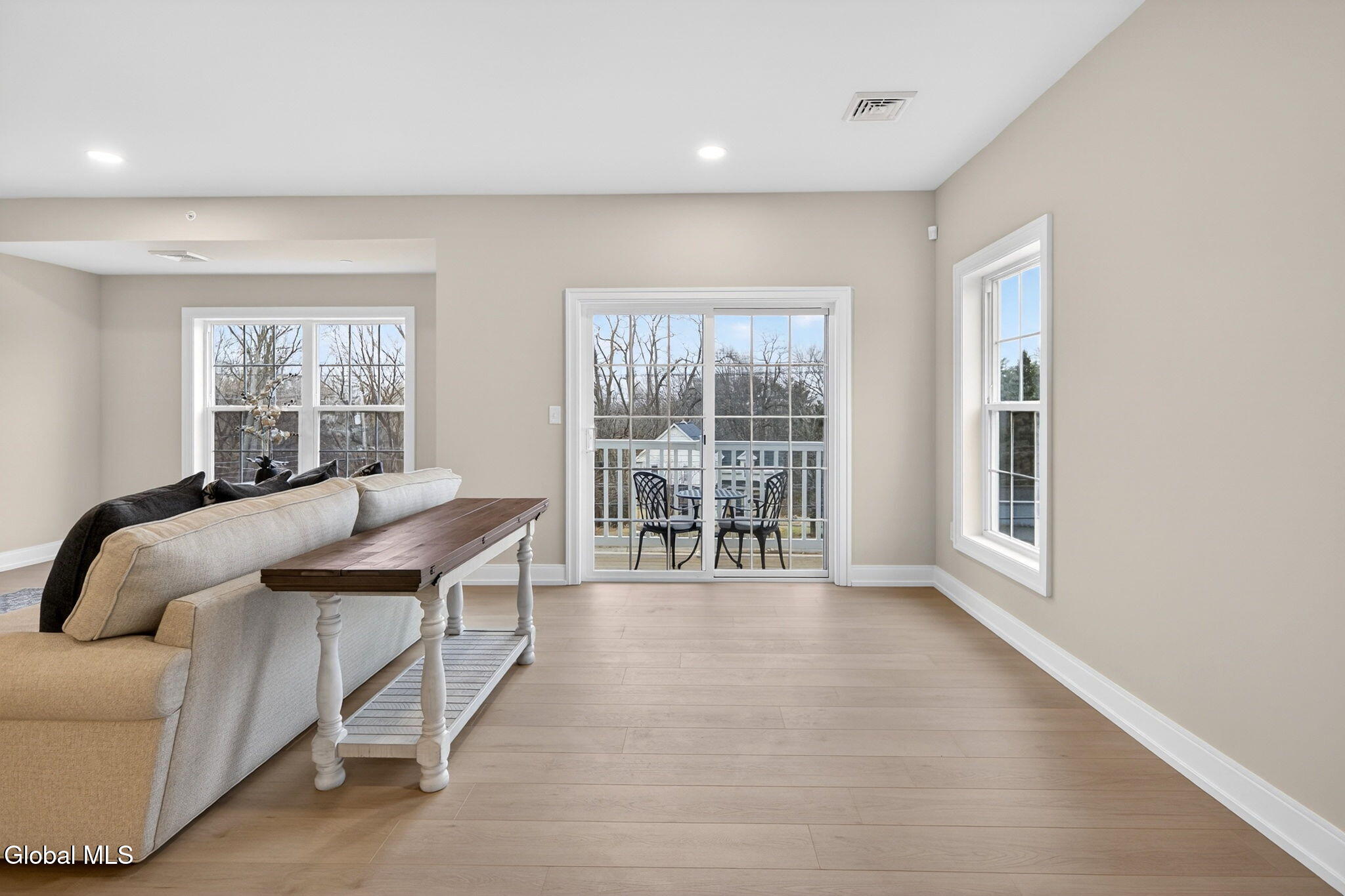 607 Vly Pointe Drive Niskayuna NY 12309