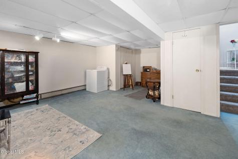 3D Tupelo Drive Halfmoon NY 12065