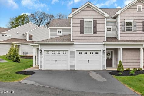 704 Grayson Place Glenville NY 12302