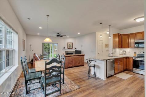 704 Grayson Place Glenville NY 12302