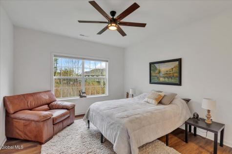 704 Grayson Place Glenville NY 12302