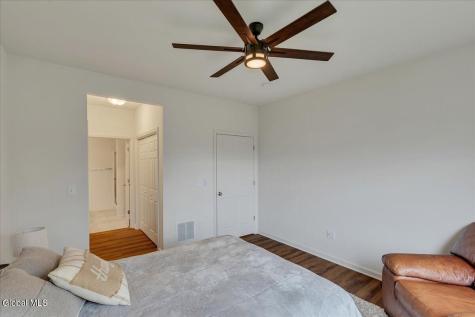704 Grayson Place Glenville NY 12302