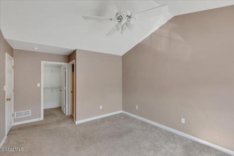 42 Morning Glory Way Schenectady NY 12306