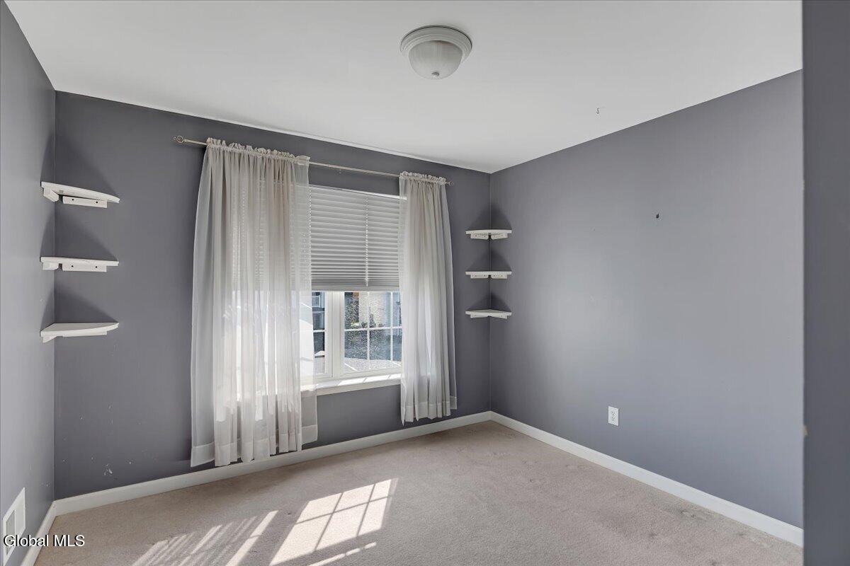 42 Morning Glory Way Schenectady NY 12306