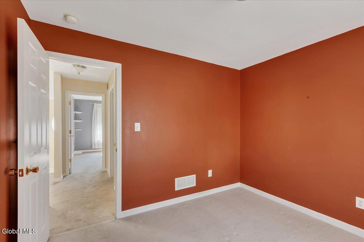 42 Morning Glory Way Schenectady NY 12306