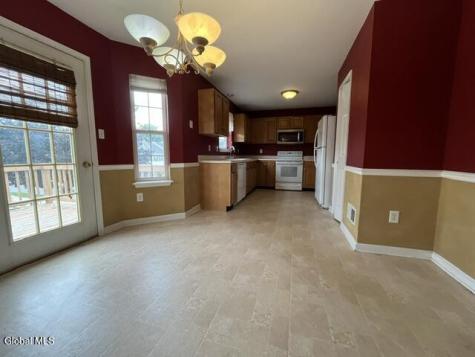 42 Morning Glory Way Schenectady NY 12306