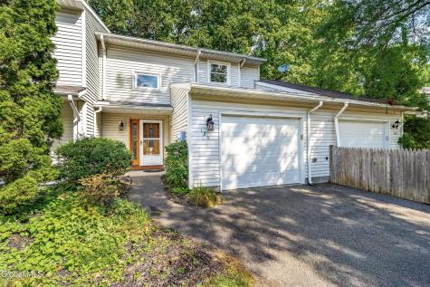 125 Tallow Wood Drive Clifton Park NY 12065
