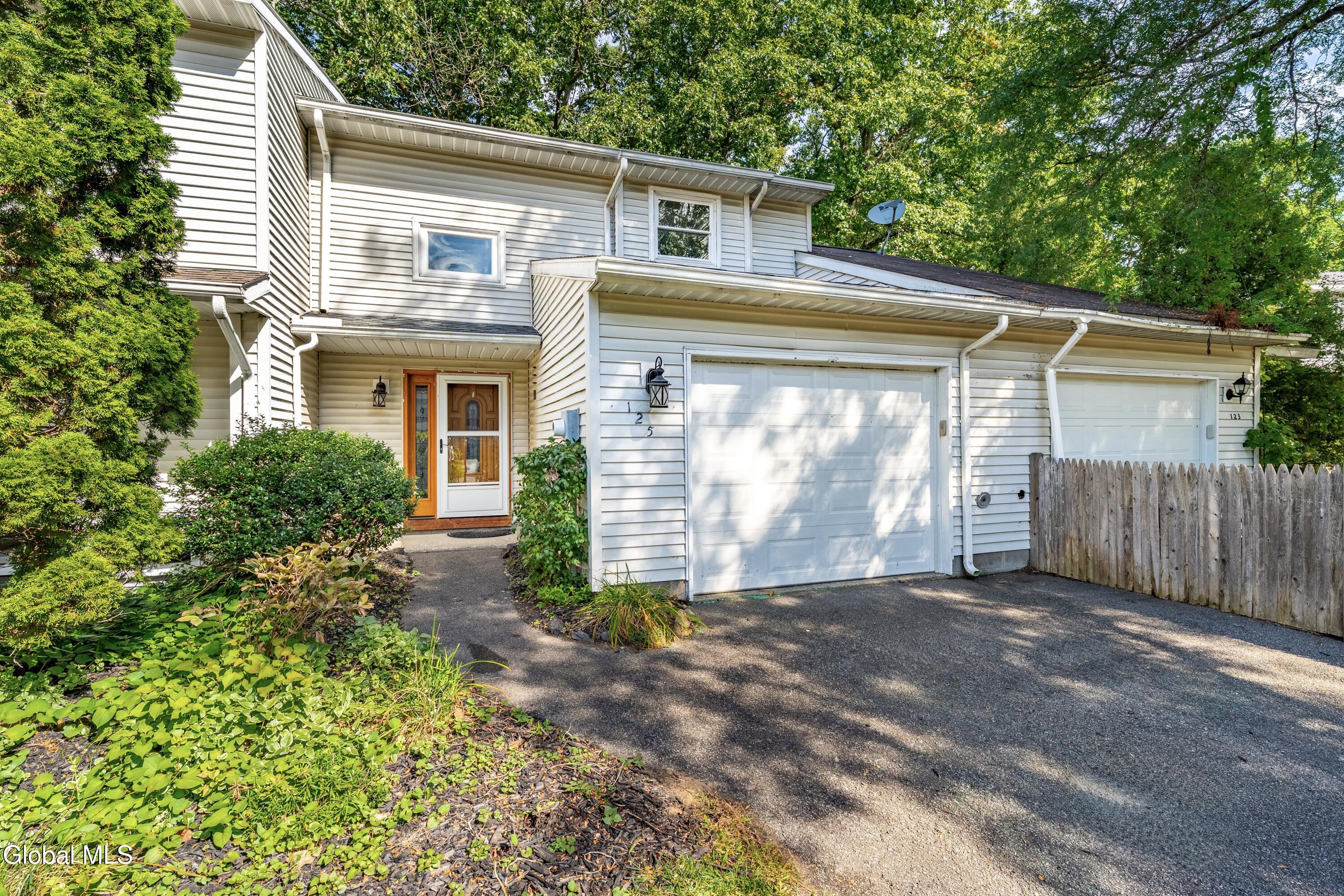 125 Tallow Wood Drive Clifton Park NY 12065