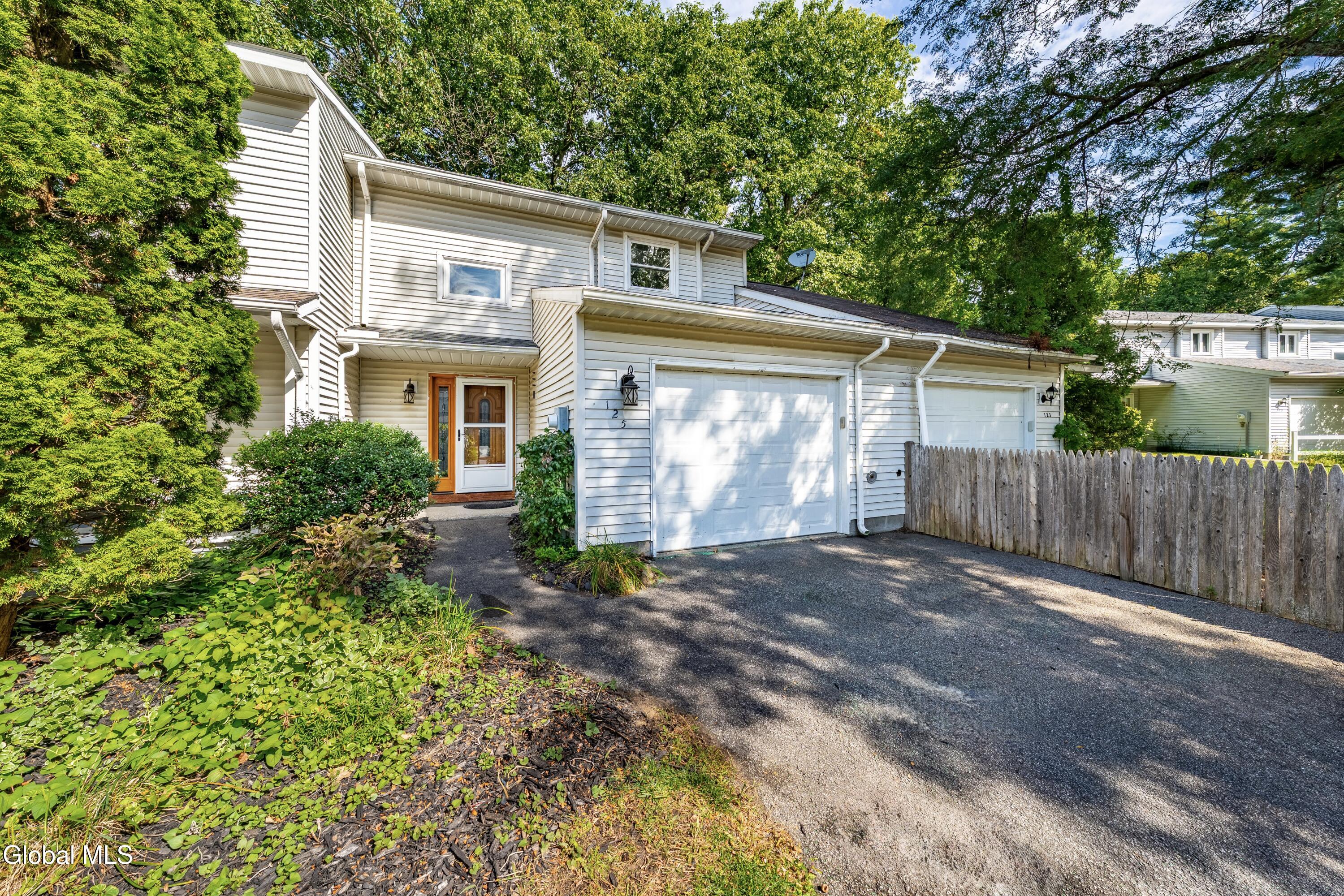 125 Tallow Wood Drive Clifton Park NY 12065