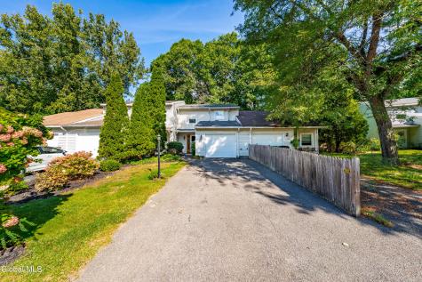125 Tallow Wood Drive Clifton Park NY 12065
