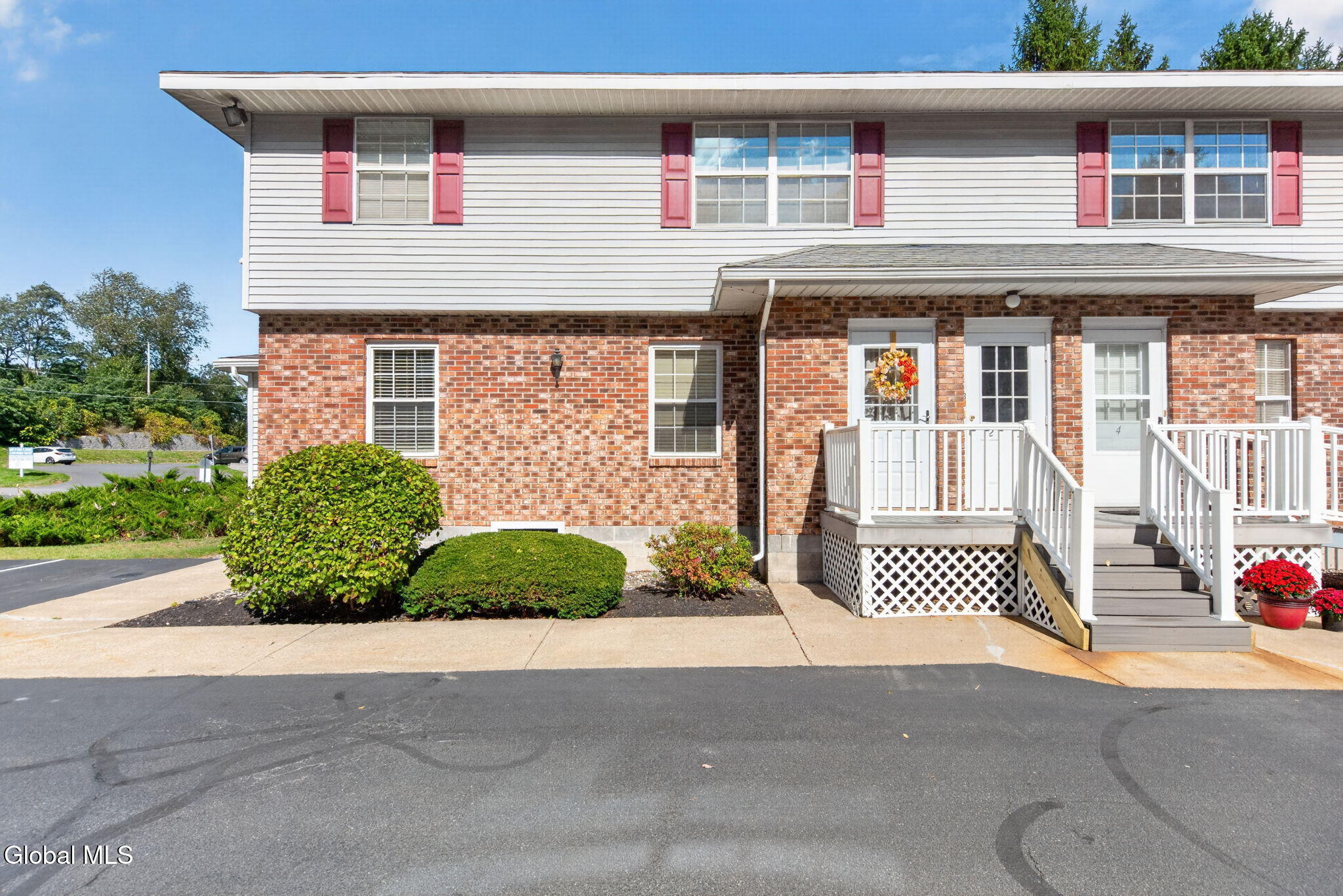 25E Pine Lane Albany NY 12203