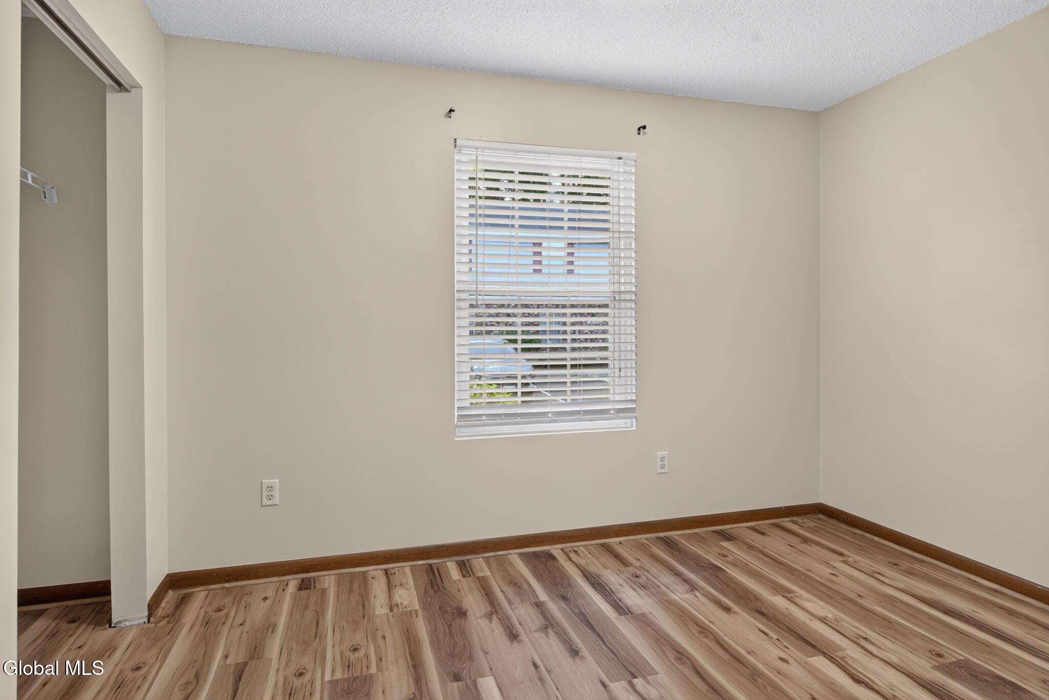 25E Pine Lane Albany NY 12203