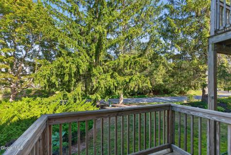 25E Pine Lane Albany NY 12203