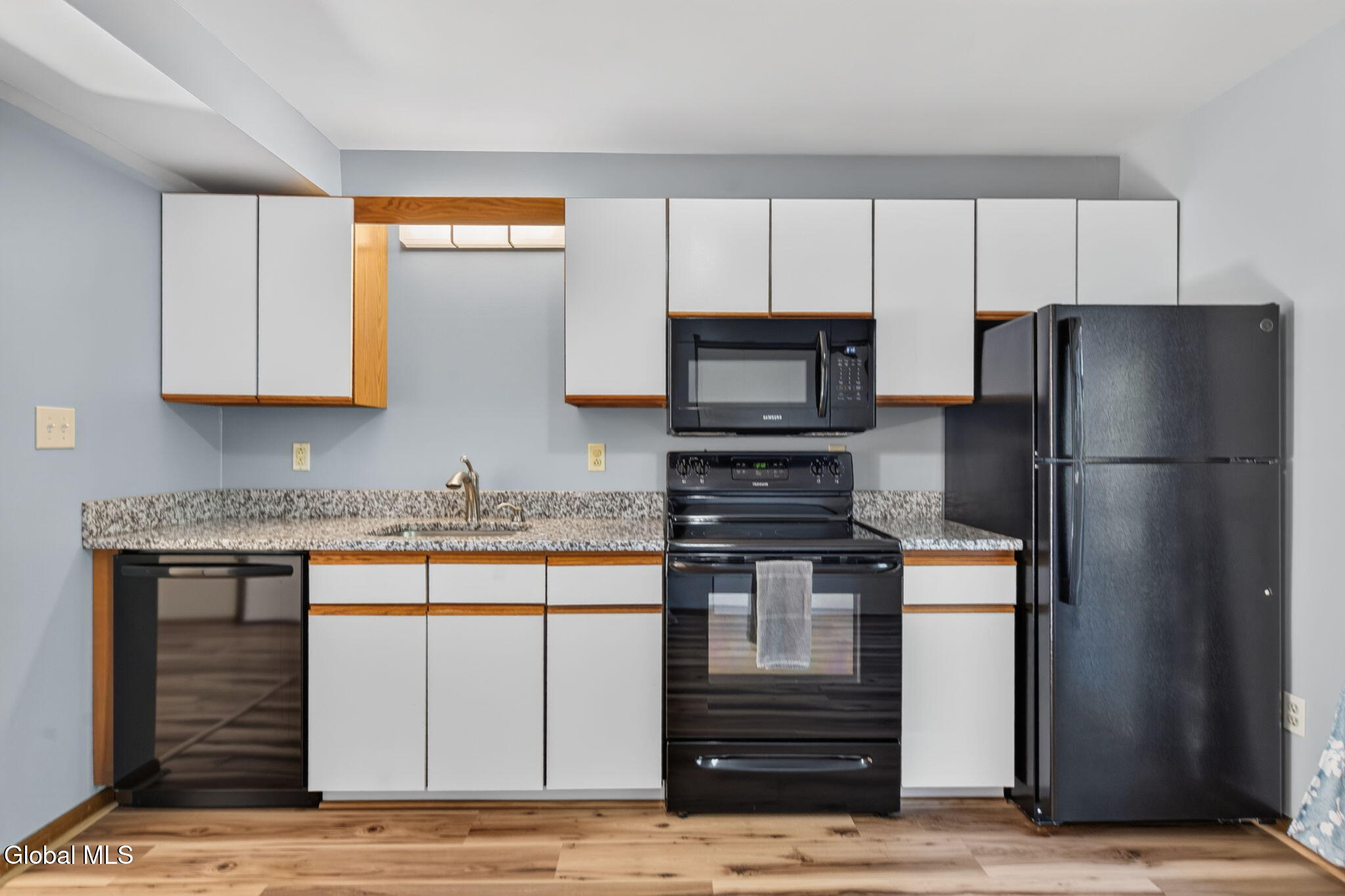 25E Pine Lane Albany NY 12203