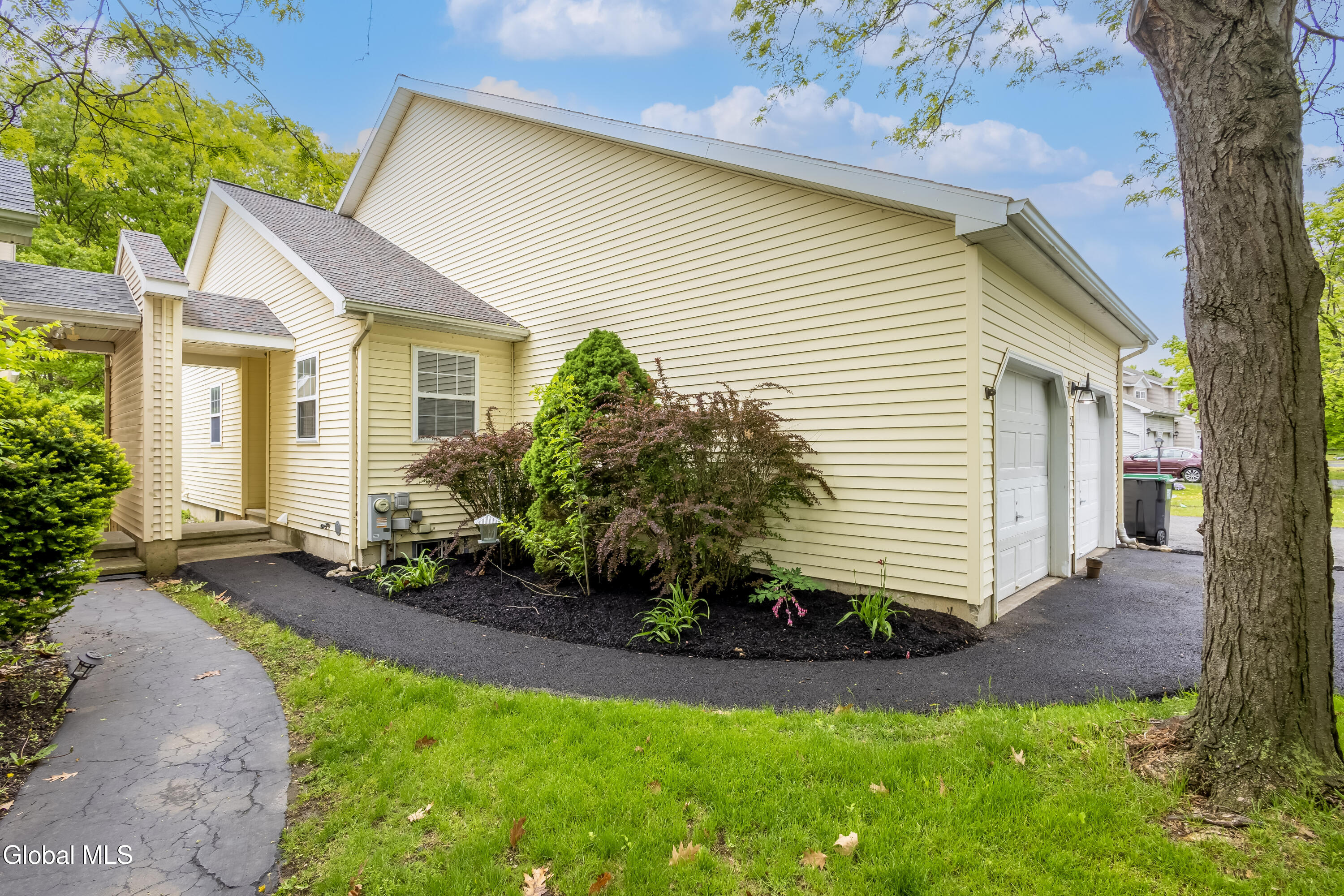 22 Brook Street Rensselaer NY 12144