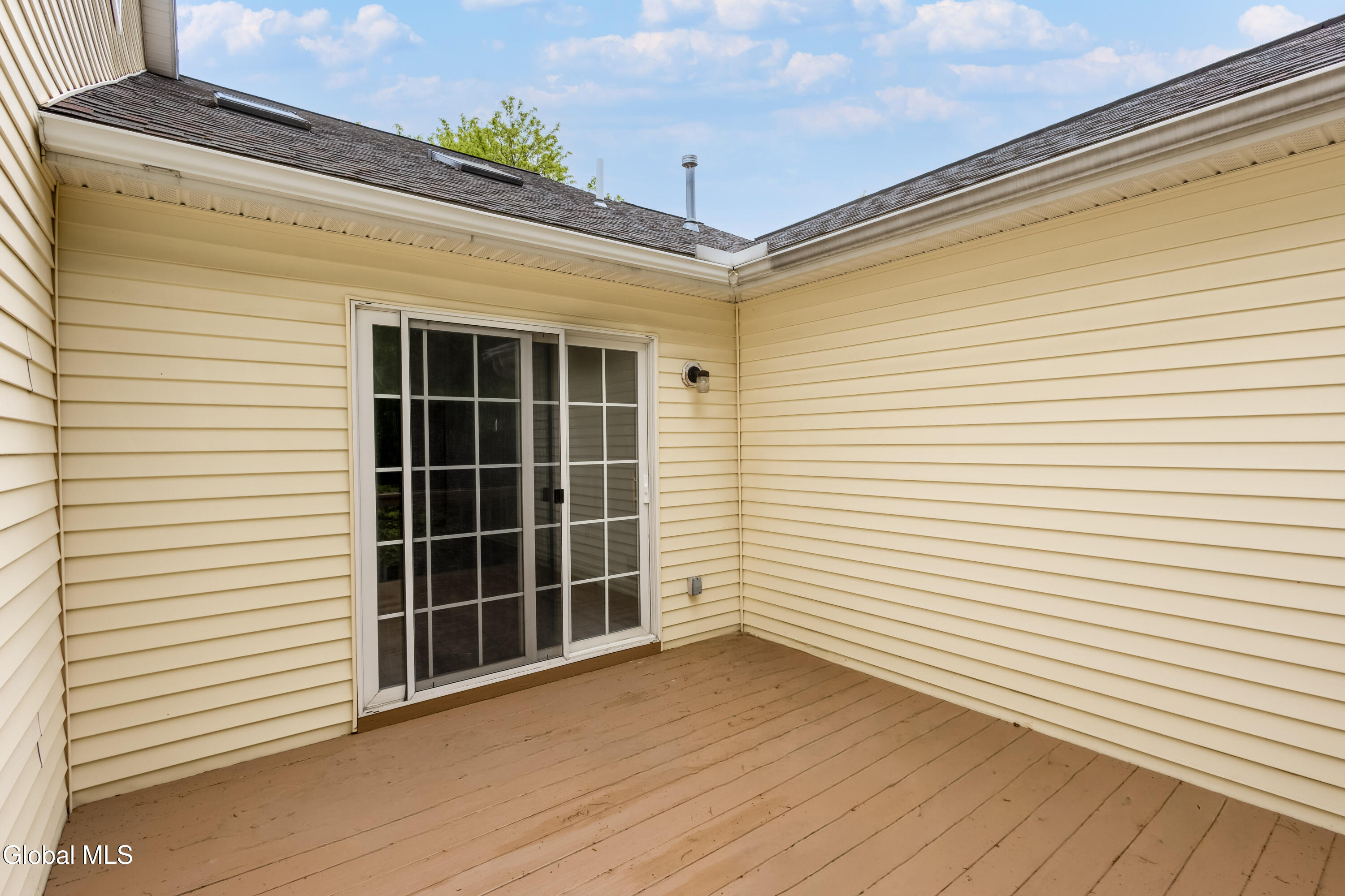 22 Brook Street Rensselaer NY 12144