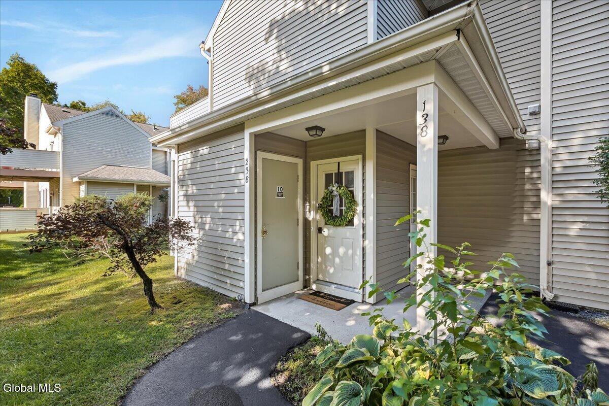 238 Monmouth Way Clifton Park NY 12065