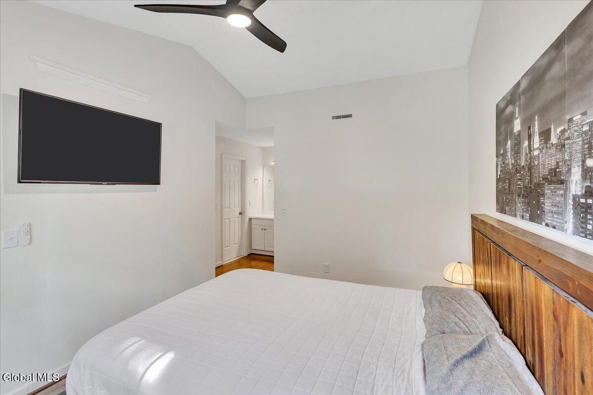 238 Monmouth Way Clifton Park NY 12065