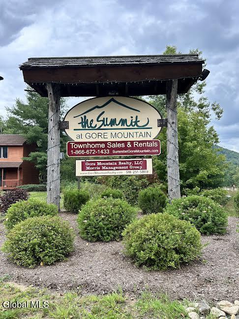 26 Freebern Road North Creek NY 12853