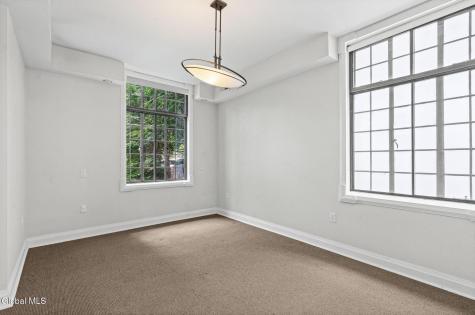 14 Talford Place Saratoga Springs NY 12866