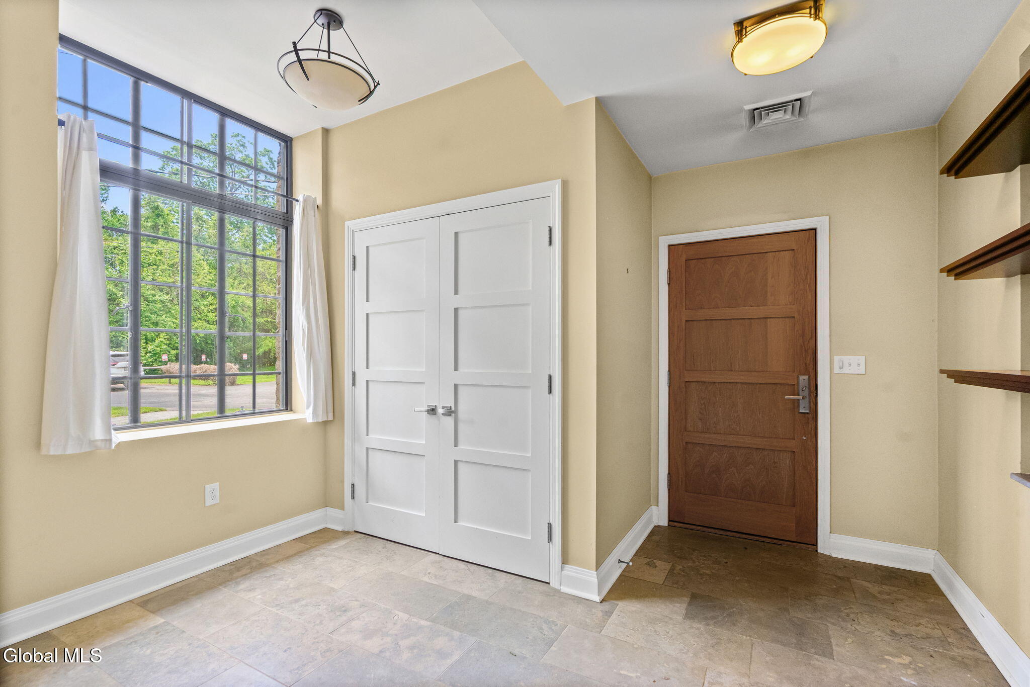 14 Talford Place Saratoga Springs NY 12866