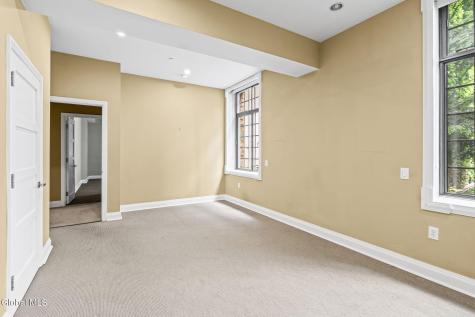 14 Talford Place Saratoga Springs NY 12866