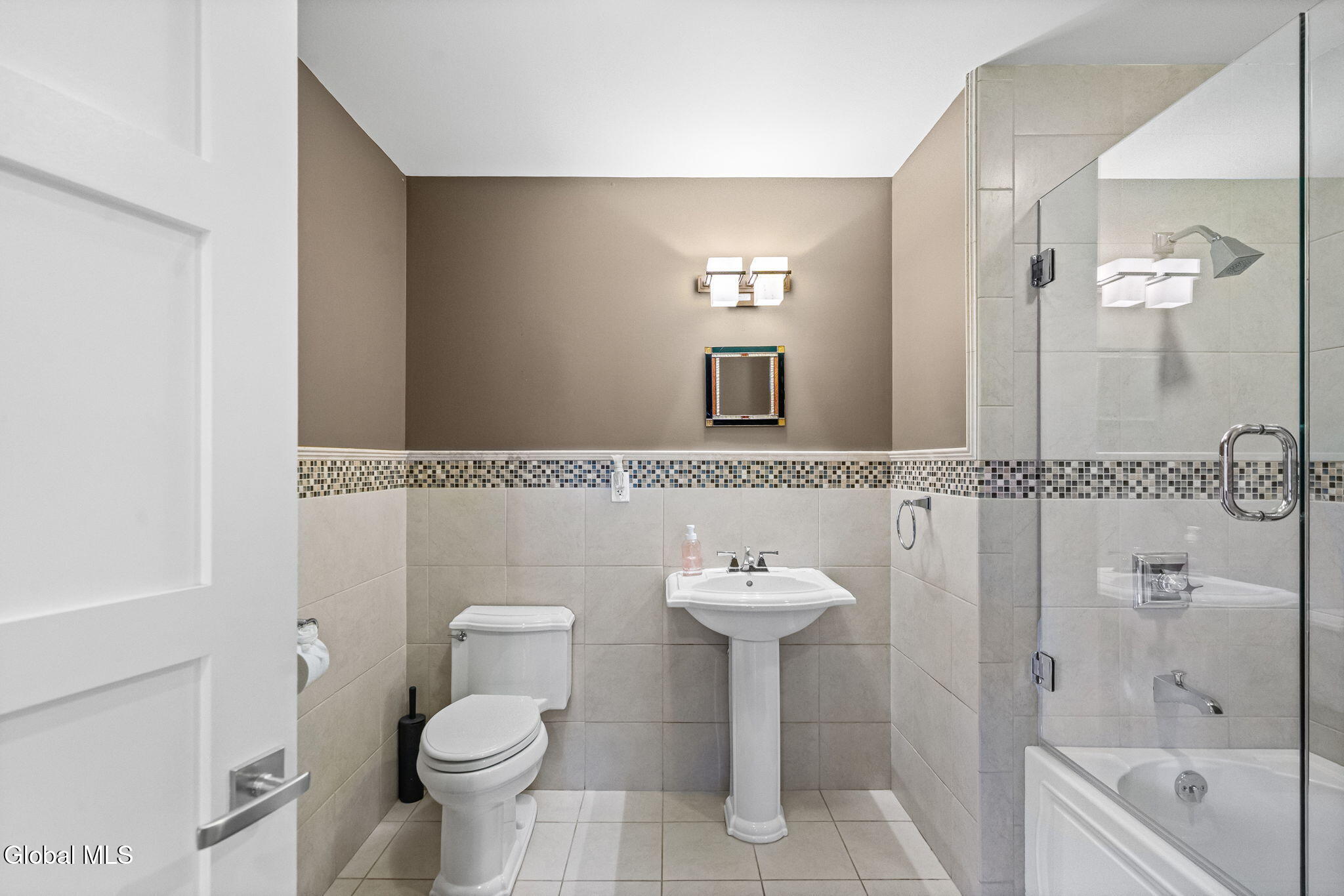 14 Talford Place Saratoga Springs NY 12866