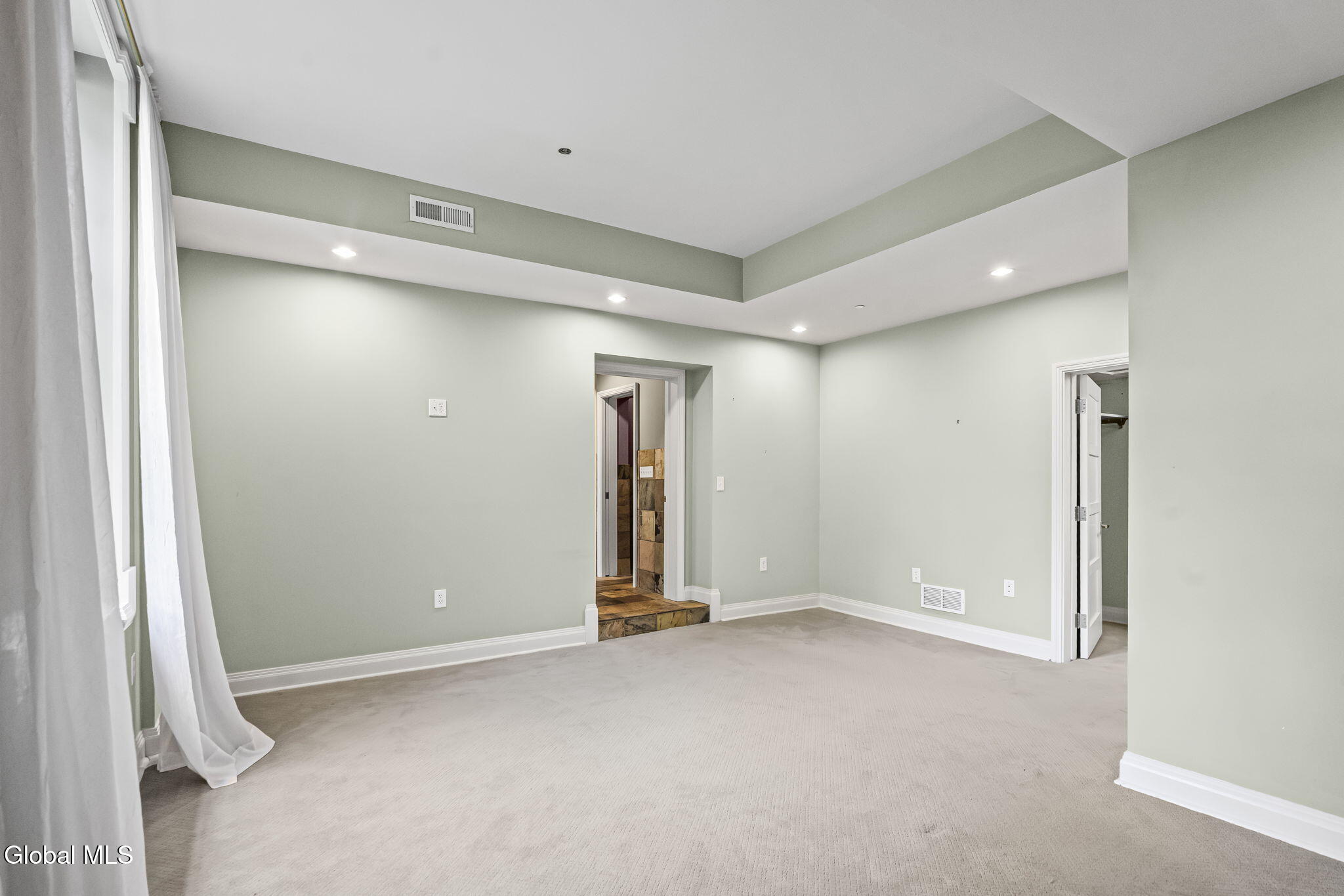 14 Talford Place Saratoga Springs NY 12866